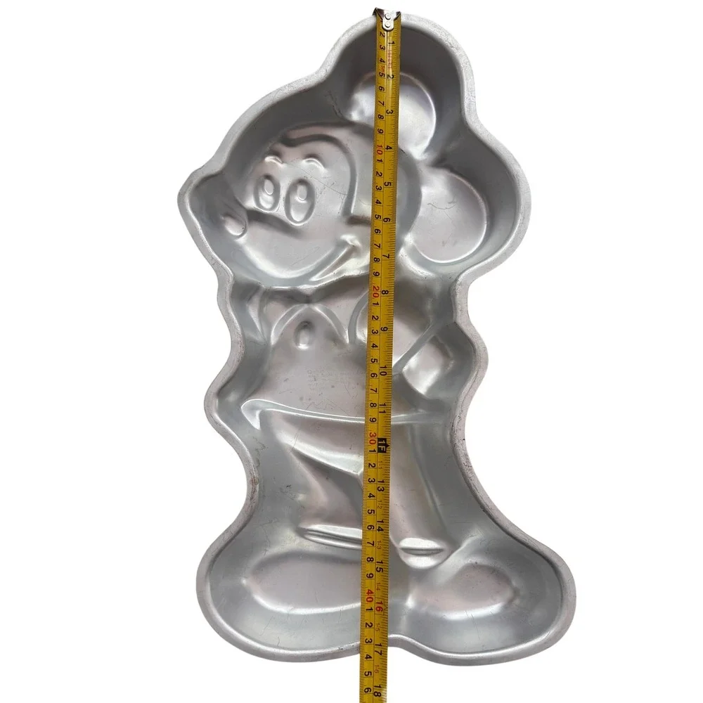 Vintage 1978 Wilton Mickey Mouse Full Body Cake Pan Mold 515-1805 Disney‎ Silver